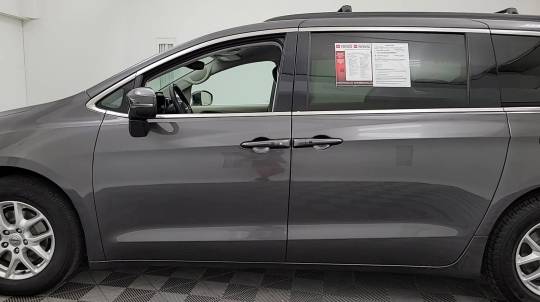 2022 Chrysler Pacifica