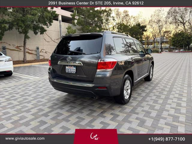 2011 toyota highlander se