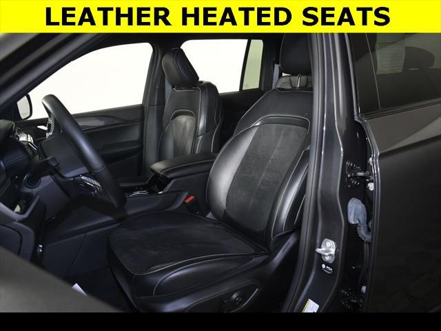 2022 jeep grand cherokee altitude