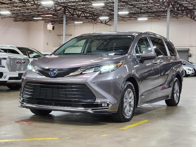 2021 toyota sienna xle