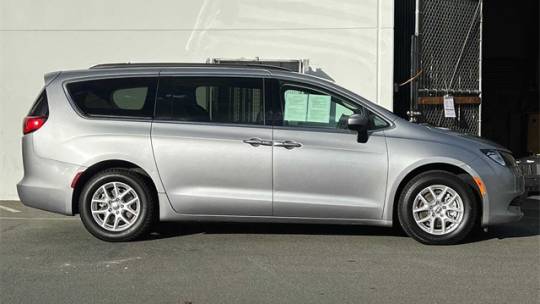 2020 chrysler voyager lxi