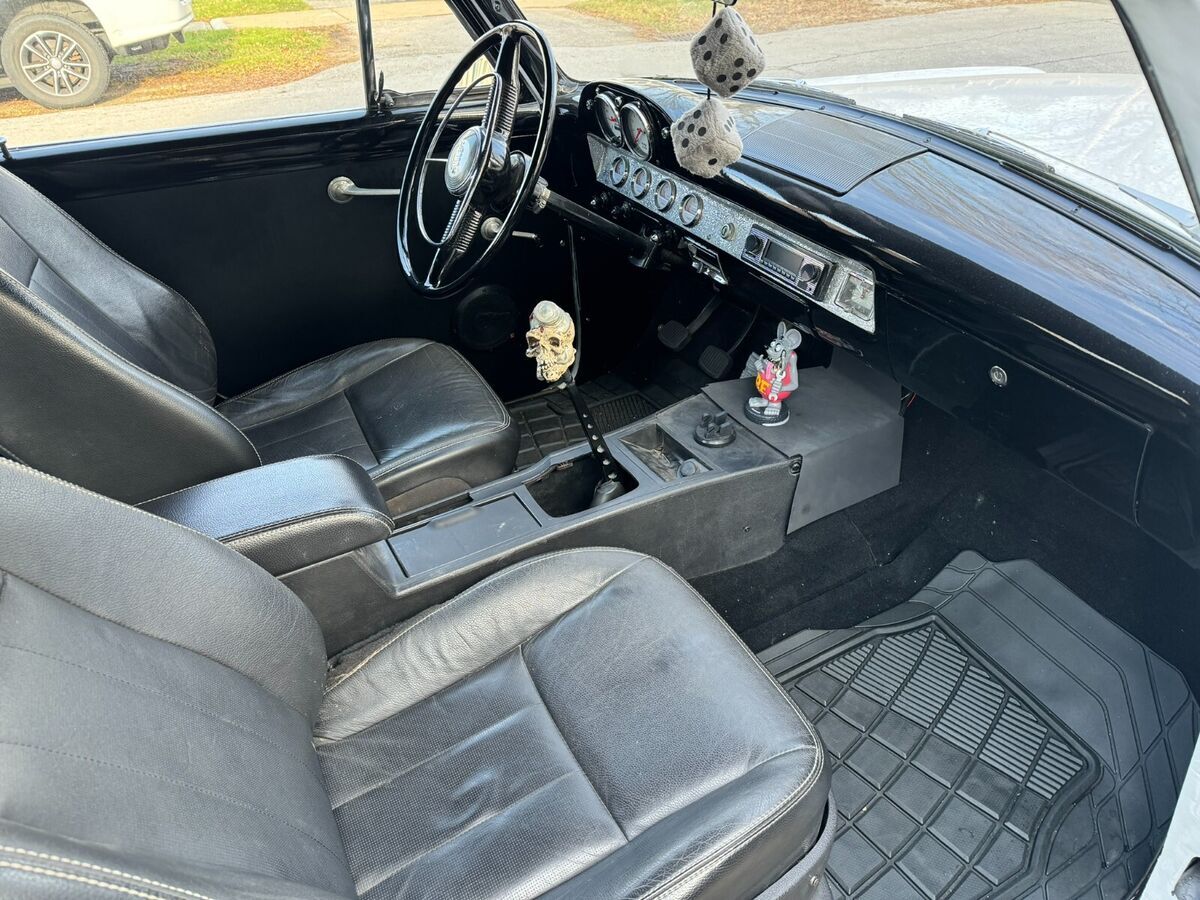 1954 ford mainline - 5.0 v8 powered - five speed