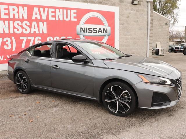 2023 nissan altima sr fwd