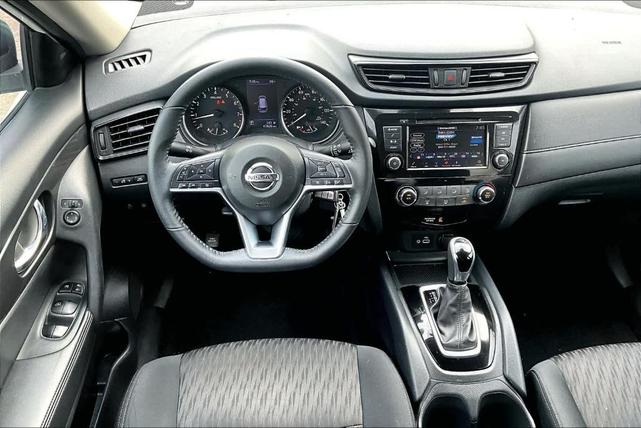 2020 nissan rogue s