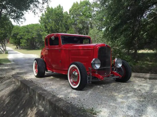 1932 ford b automatic 4-speed rwd v8 5.8l gasoline