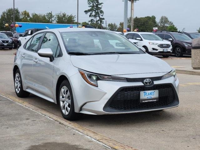 2022 toyota corolla le
