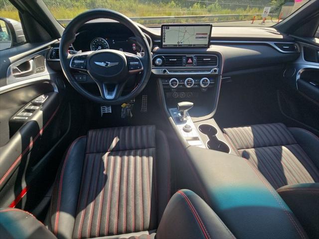2023 genesis g70 2.0t rwd