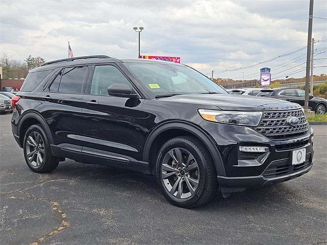 2021 ford explorer xlt