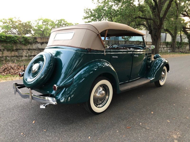 1936 ford phaeton cabriolet