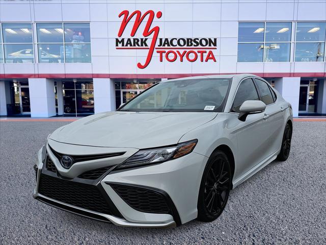 2022 toyota camry xse
