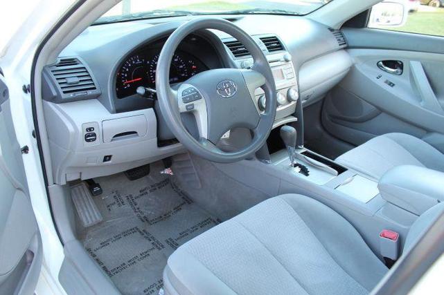 2011 toyota camry se