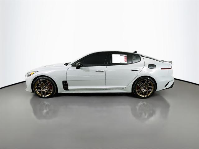 2022 kia stinger gt2