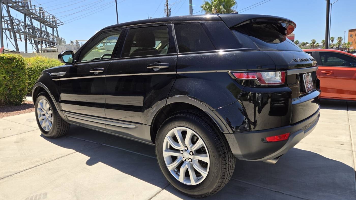 2018 land rover range rover evoque se