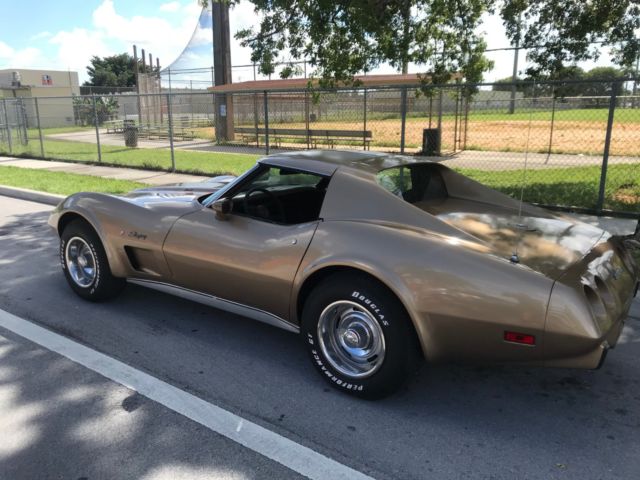 1976 corvette $1 no reserve