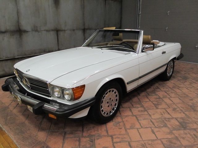1989 mercedes-benz 560sl low carfax cert! looks new! serviced to date