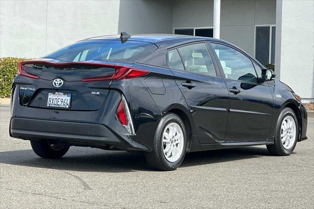 2022 toyota prius prime xle