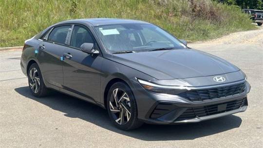 2024 Hyundai Elantra limited
