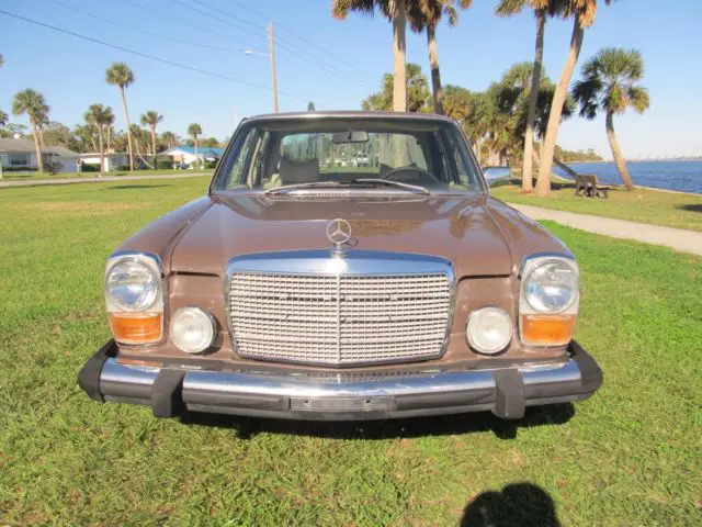 diesel! kansas barn find! low miles! a/c! runs excellent! cheap!
