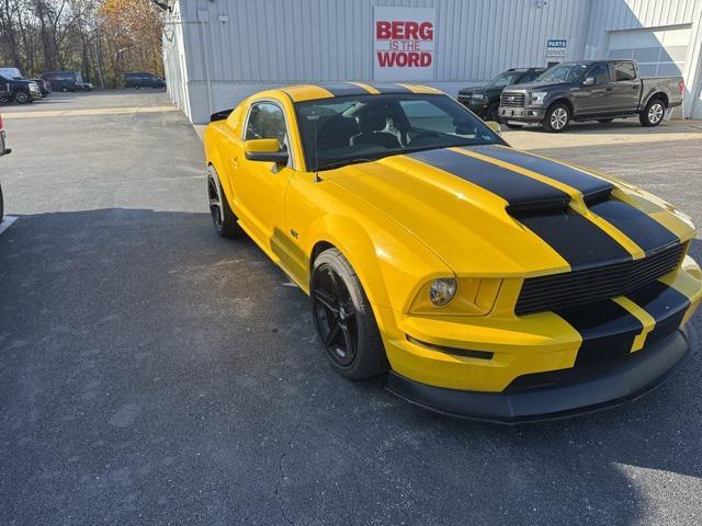 2005 ford mustang gt