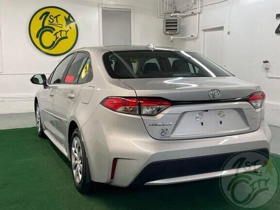 2022 toyota corolla le
