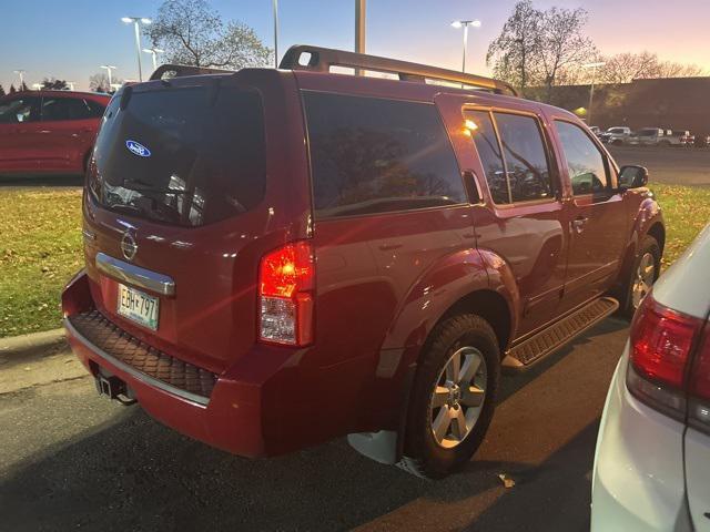 2012 nissan pathfinder sv