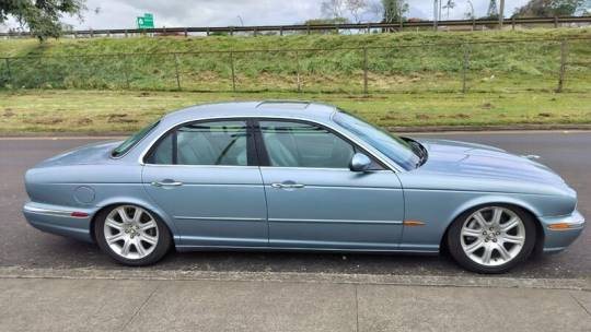 2004 Jaguar XJ