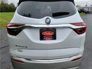 2021 Buick Enclave essence