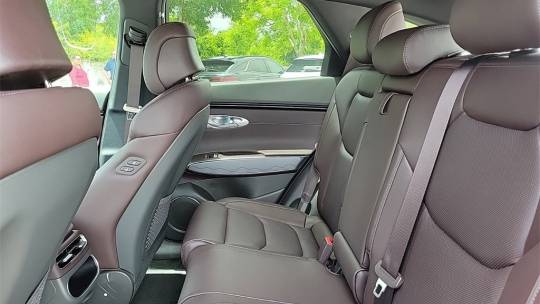2025 Genesis GV70