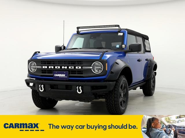 2022 ford bronco black diamond