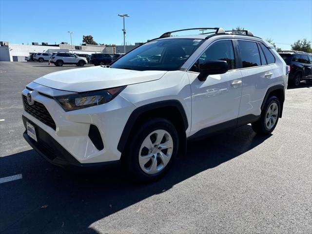2021 toyota rav4 le