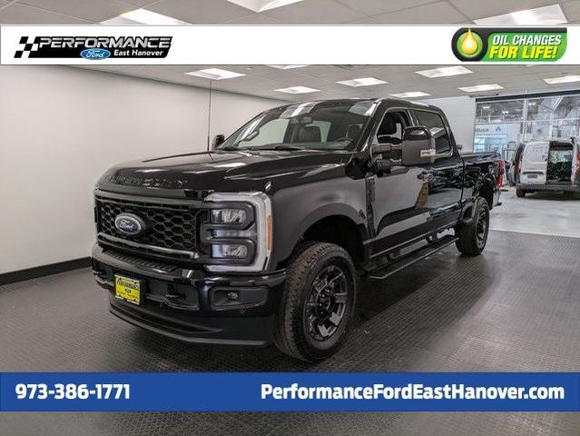 2023 ford f-250 lariat