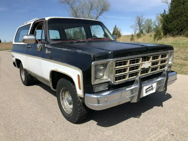 1977 chevrolet blazer 2wd, black & white tu-tone, 350 3 speed manual