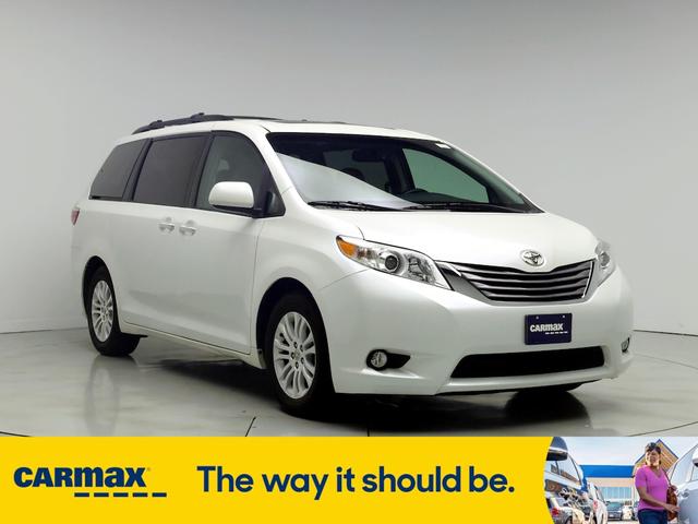 2016 toyota sienna xle premium
