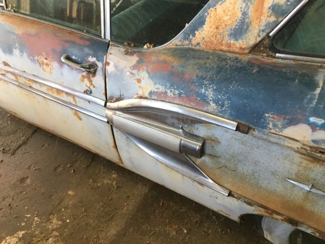 1958 pontiac bonneville orginial 370ci 3 duces