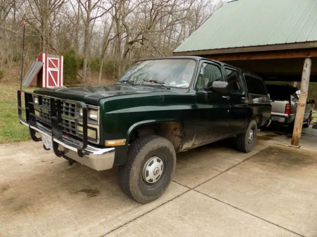 solid suburban, good rig, 4x4, 3/4 ton