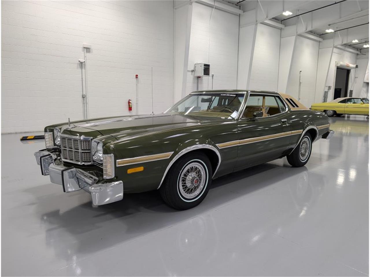 1976 ford gran torino