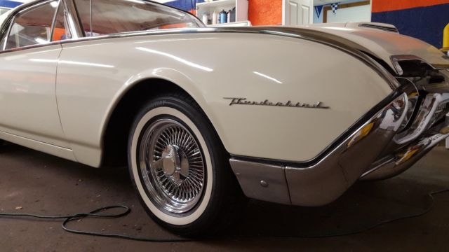1962 ford thunderbird landau coupe