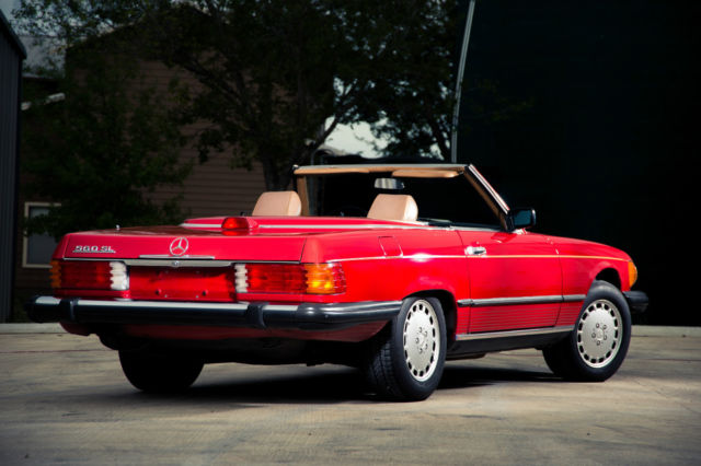 wow! beautiful 1986 mercedes-benz 560sl, low miles, everything works!!!