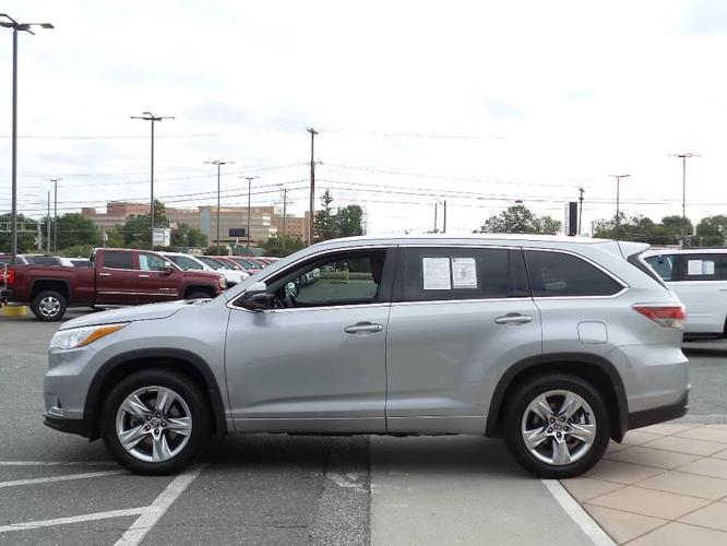 used 2016 toyota highlander limited platinum winston salem, nc 27103 for sale in winston salem, north carolina