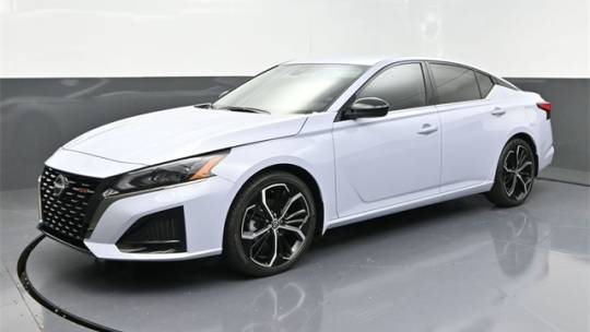 2025 Nissan Altima
