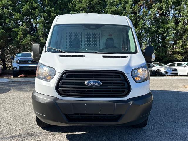 2019 ford transit-150 base