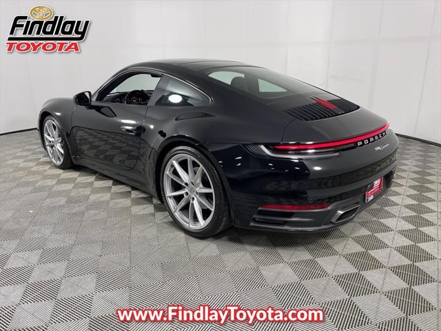 2022 porsche 911 carrera