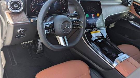 2025 Mercedes-Benz GLC