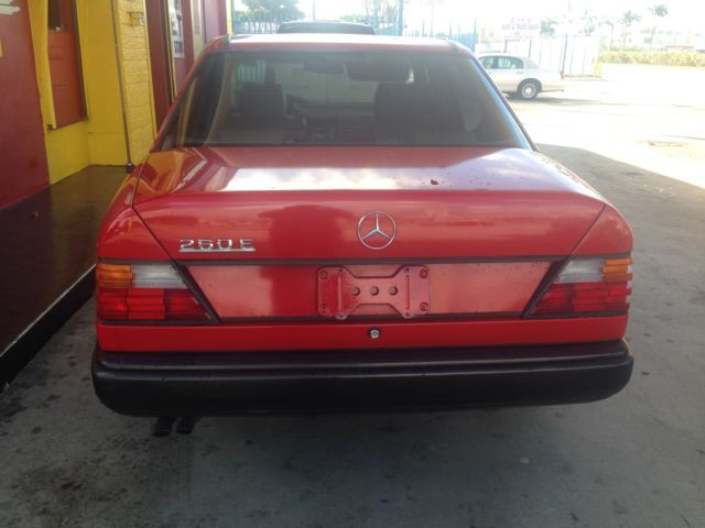 1989 260e mercedes