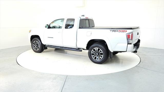 2022 toyota tacoma trd sport