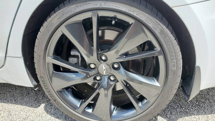 2023 genesis g70 3.3t standard