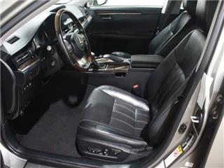 2018 Lexus ES base