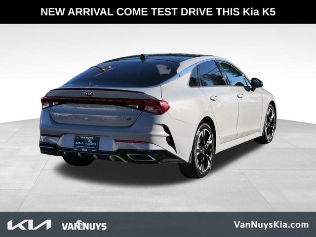2021 kia k5 gt-line
