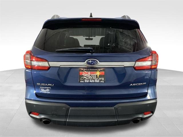 2019 subaru ascent premium 8-passenger