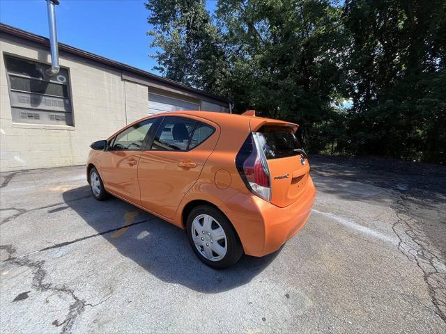 2016 toyota prius c one